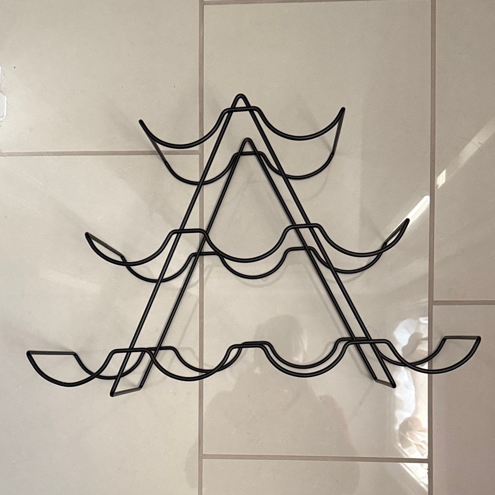 Black Metal Wine Rack - Picture 2 of 5
